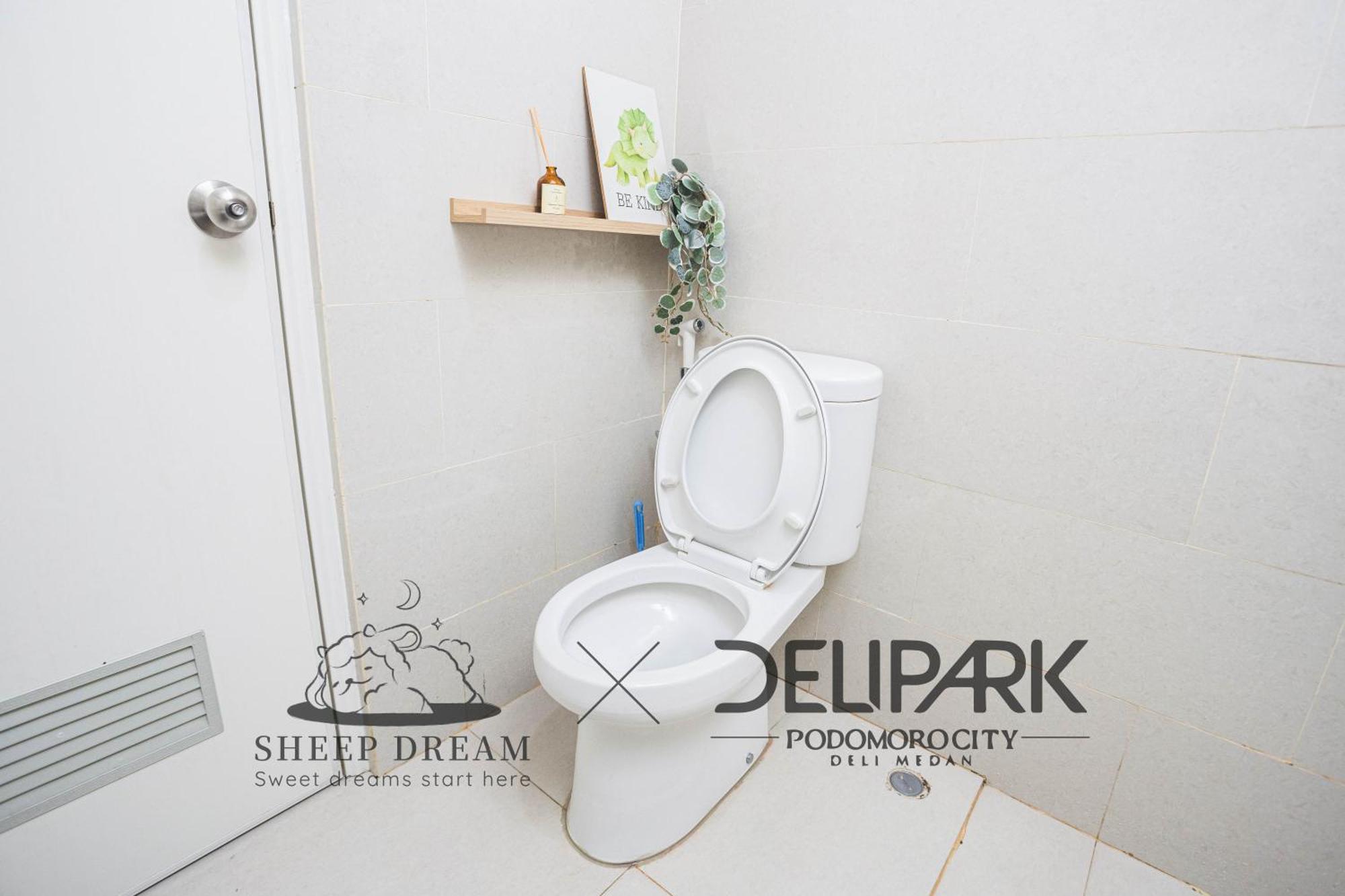 Apartemen Delipark Mall Luas65meter 2kamar 2toilet Lt11