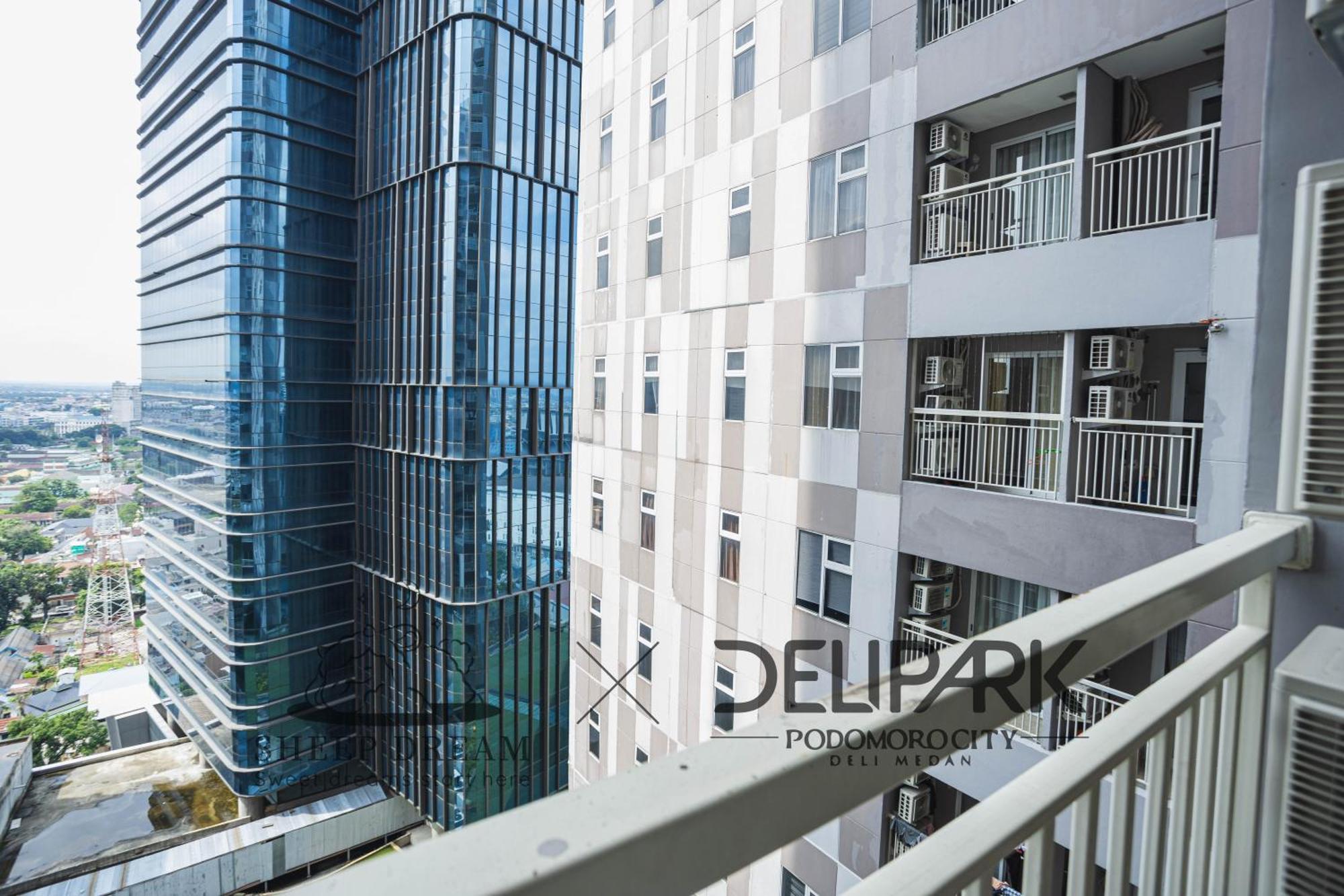 Delipark Mall Luas65meter 2kamar 2toilet Lt11 Apartemen *